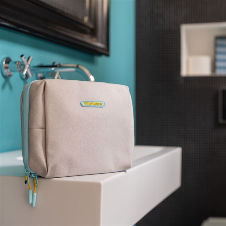 Remeber Necessaire