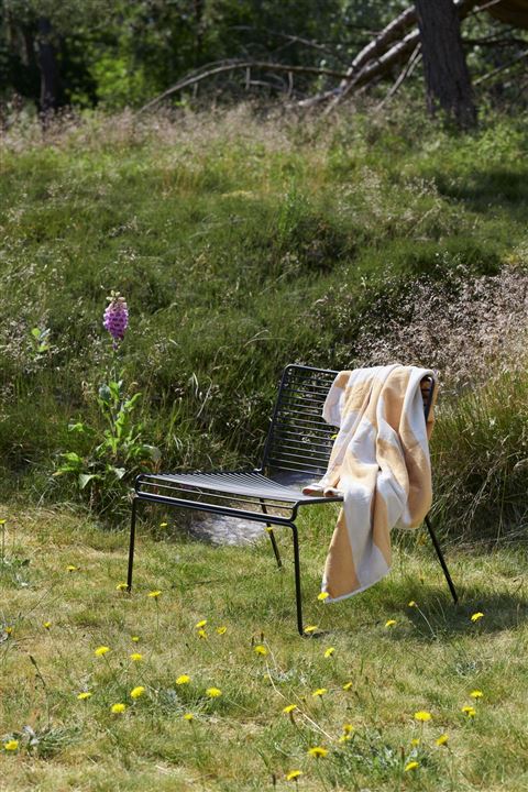 HEE Lounge Chair