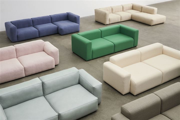 Mags Soft Sofa: 1x S9302; 1x S7264 low armrest inkl. 2 Kissen