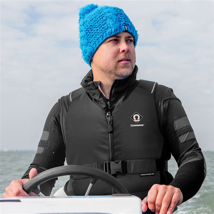 Weste Response Black